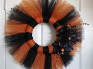 Orange and Black Tulle Halloween Wreath