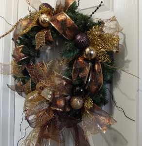 SAM_2578-292x300 Christmas Holiday Peacock Bronze Golden Home Decor Wreath SAM_2578-292x300 Christmas Holiday Peacock Bronze Golden Home Decor Wreath
