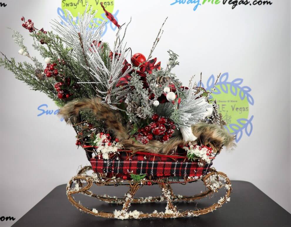 Buffalo Plaid Woodland Christmas  Centerpiece  Home Decor  