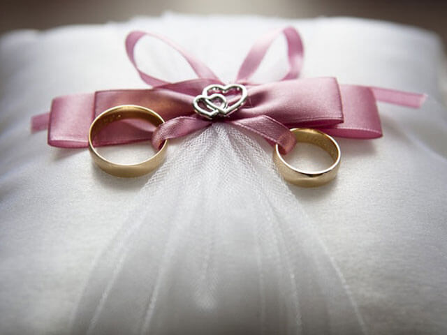 Wedding ribbon decorations