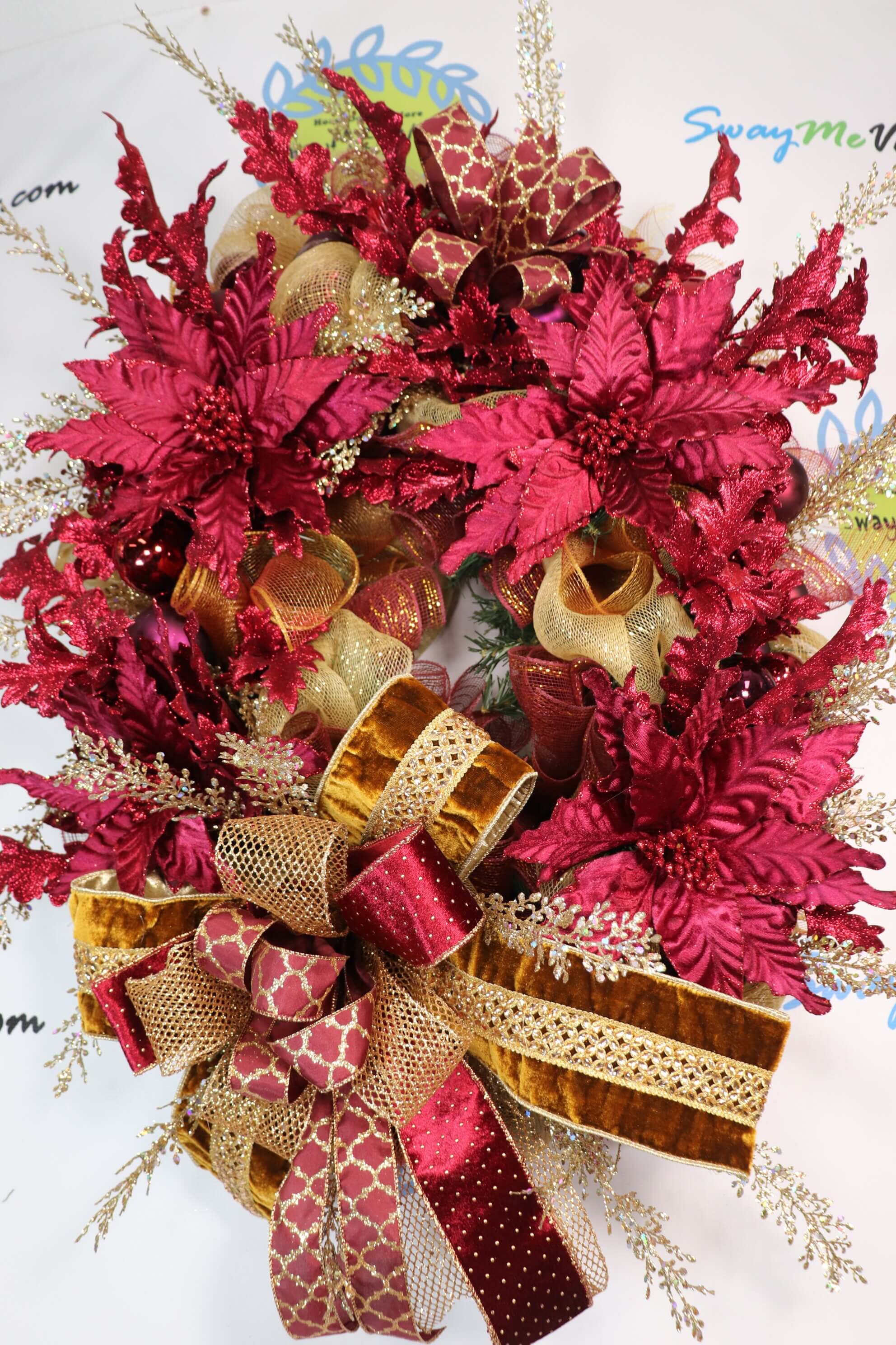 Christmas Wreath Burgundy Gold 0 rotated