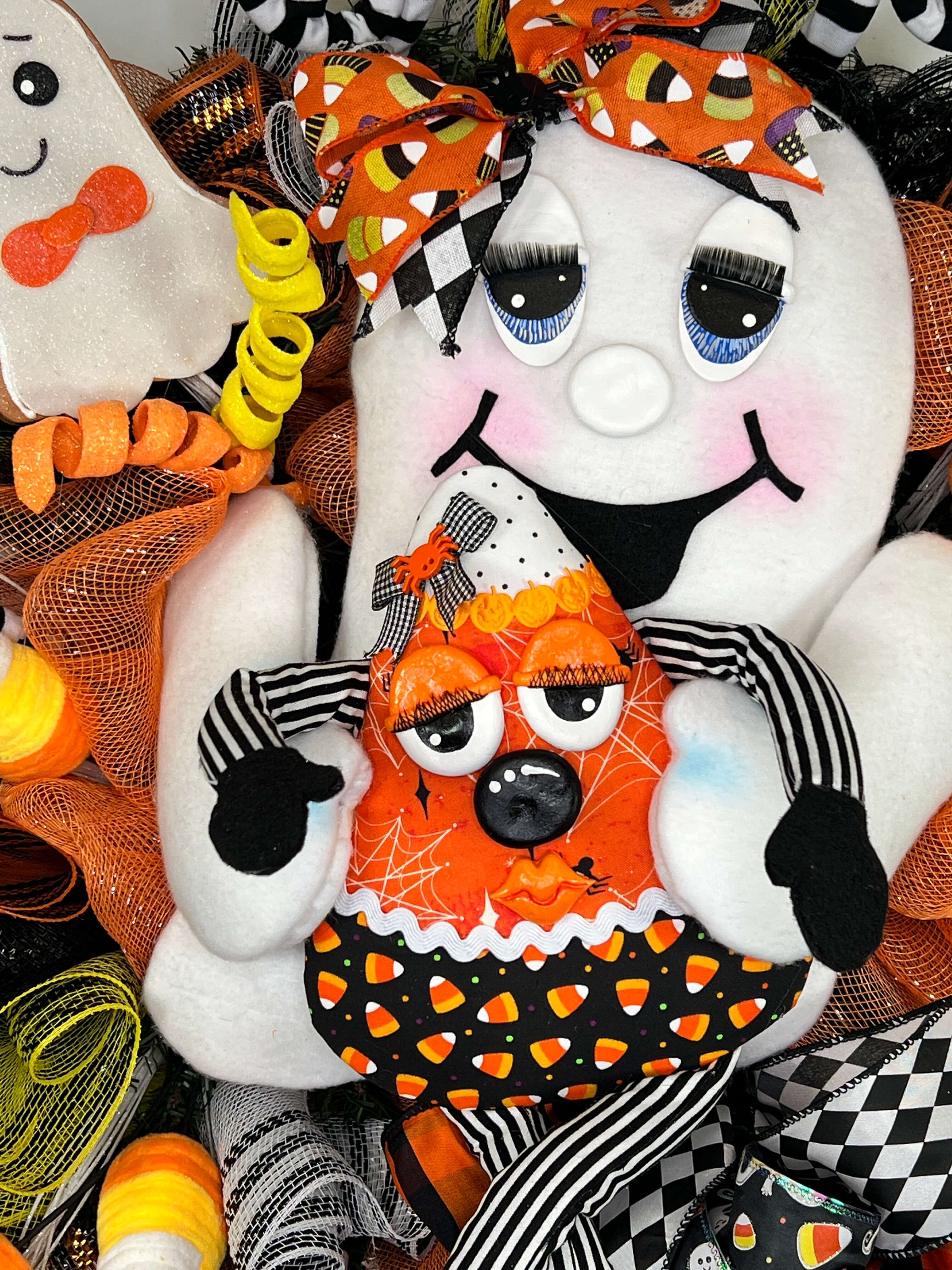 Halloween-ghost-wreath