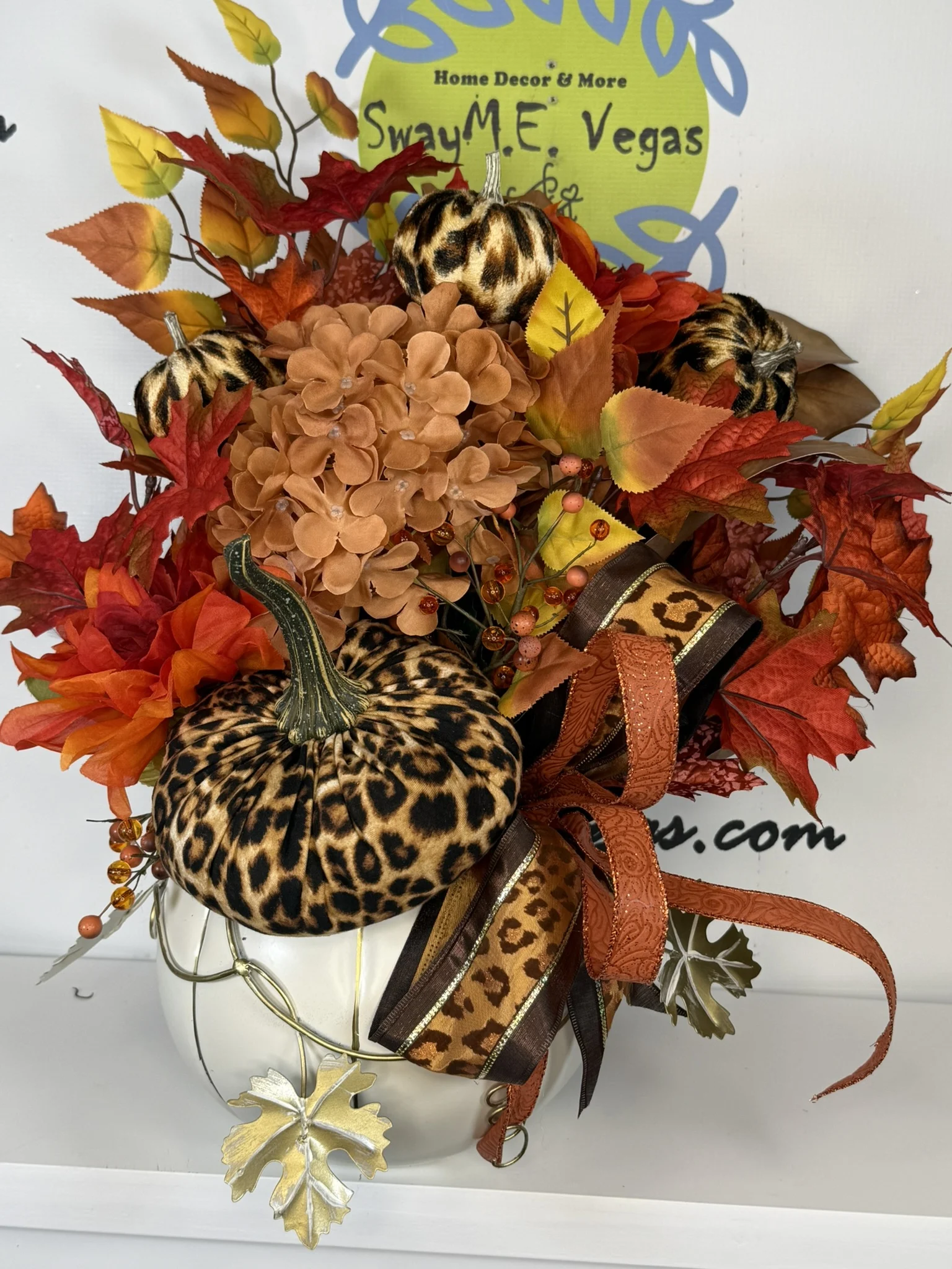 Luxury Leopard Pumpkin Centerpiece (3)