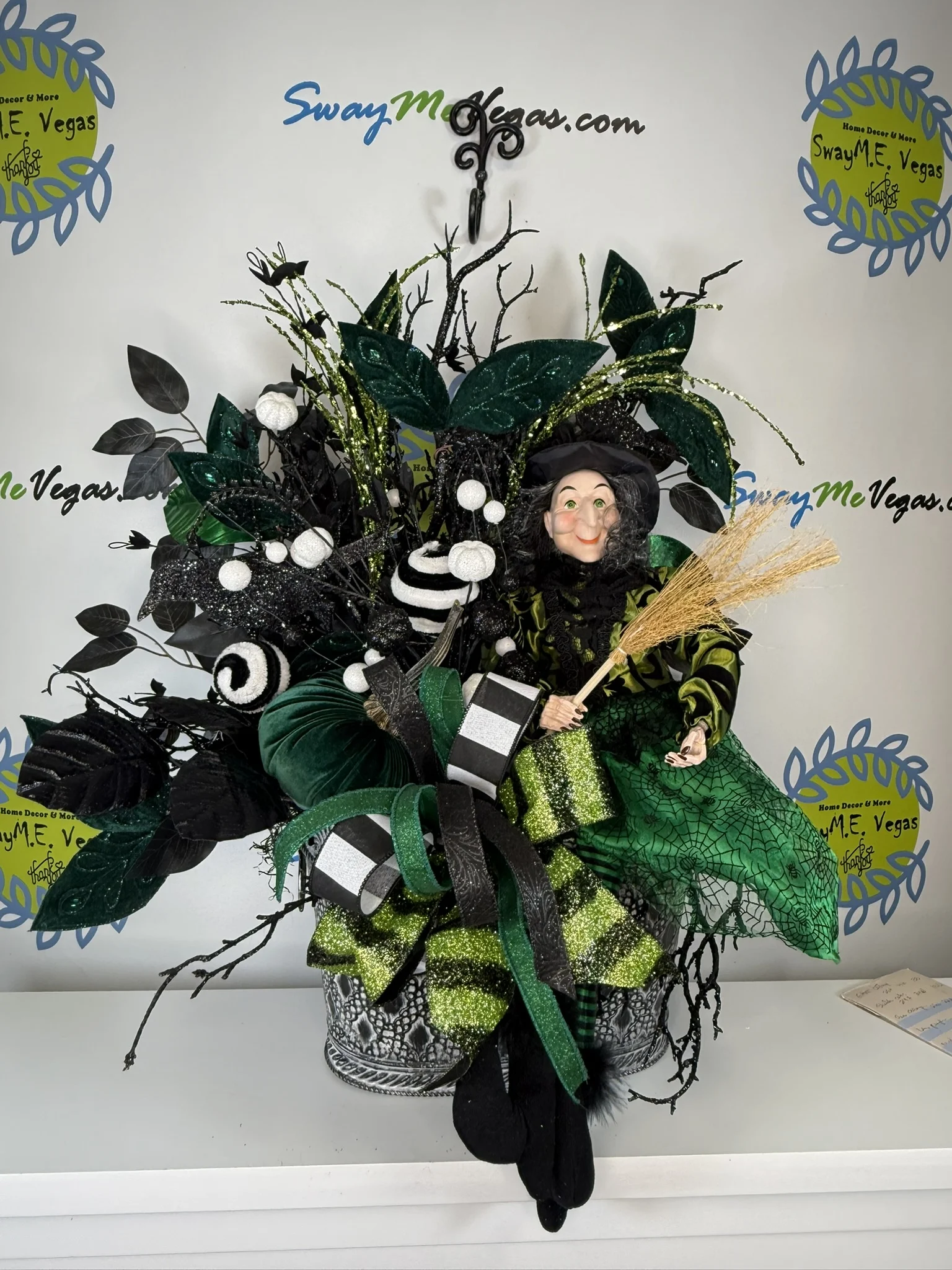 Luxury Witch Halloween Centerpiece 4 Luxury Witch Halloween Centerpiece (3)