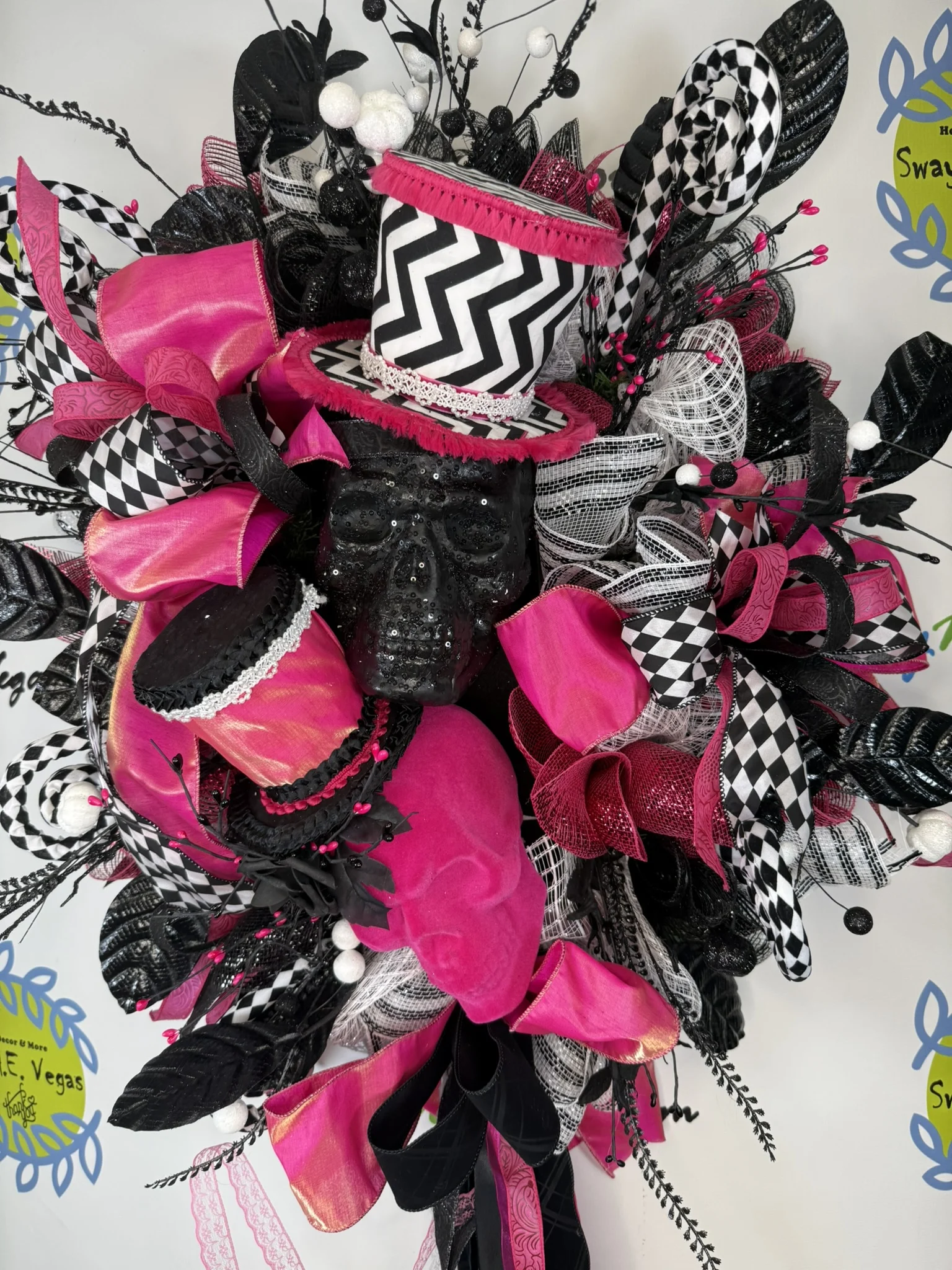 Pink Black Skull Halloween Wreath (3)